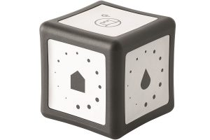 Der Würfel RL40 Cube von Burgbad bietet intuitiven Komfort. Mit ihm lässt sich das Licht des entsprechenden Spiegelschrankes steuern. Foto: Burgbad